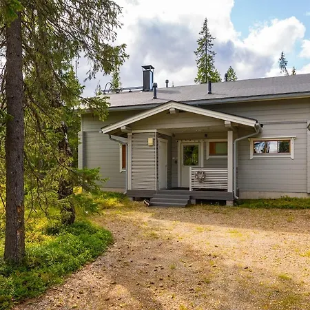 Lumikenkae - Cozy Retreat & Private Sauna Villa *