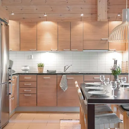 Villa Lumikenkae - Cozy Retreat & Private Sauna *