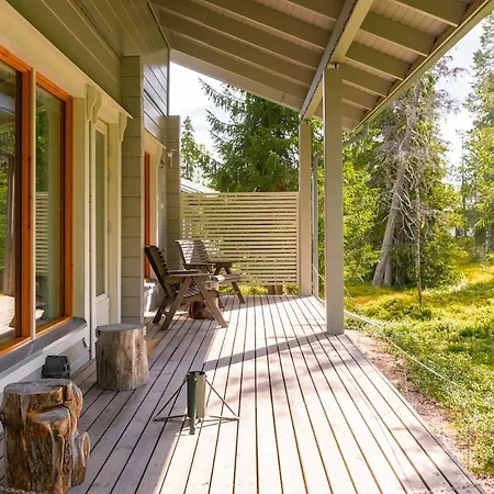 Lumikenkae - Cozy Retreat & Private Sauna * Kuusamo