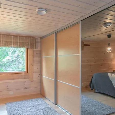 Lumikenkae - Cozy Retreat & Private Sauna Villa *