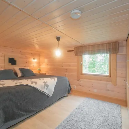 Lumikenkae - Cozy Retreat & Private Sauna *