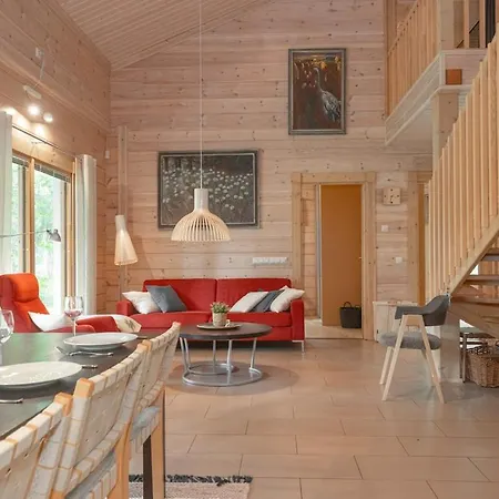 Villa Lumikenkae - Cozy Retreat & Private Sauna *