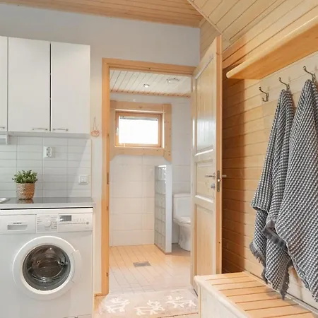 Lumikenkae - Cozy Retreat & Private Sauna Villa Kuusamo