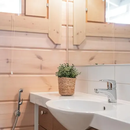 Lumikenkae - Cozy Retreat & Private Sauna * Kuusamo