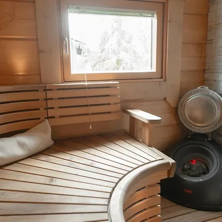 Lumikenkae - Cozy Retreat & Private Sauna